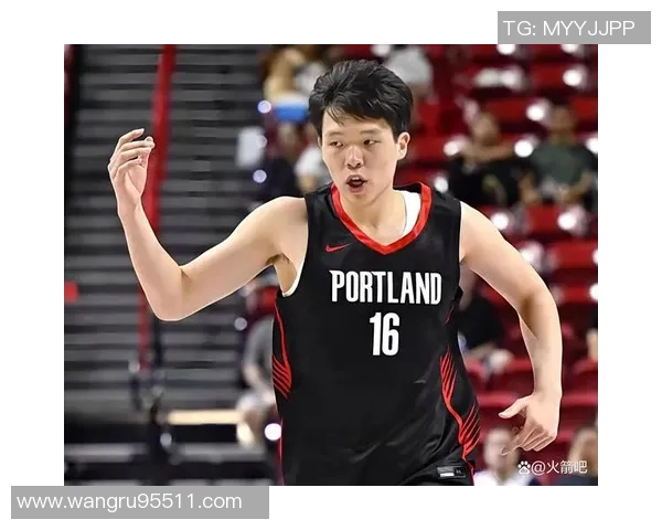 开拓者媒体人点评埃迪表现杨瀚森展现出色状态引关注